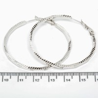 Сережки XUPING Silver (Ø 4.5 х 0.25 см.) 206733 Сережки XUPING Silver (Ø 4.5 х 0.25 см.) 206733