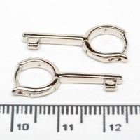 Сережки XUPING Silver (2.4 х 0.2 см.) 206726 Сережки XUPING Silver (2.4 х 0.2 см.) 206726