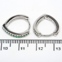 Сережки XUPING Silver "зелений" (1.6 х 0.2 см.) 206626 Сережки XUPING Silver "зелений" (1.6 х 0.2 см.) 206626